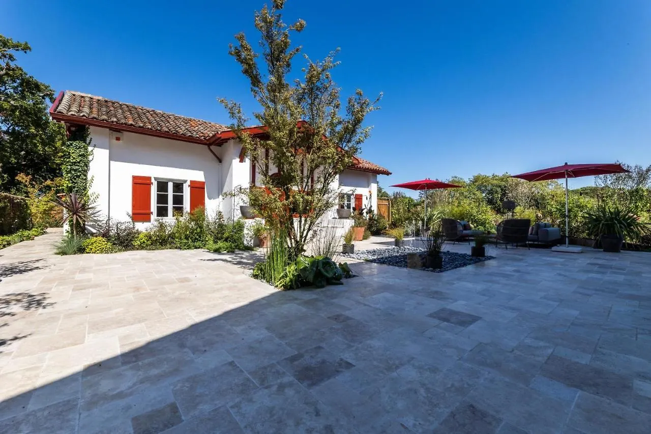 Etxe Batua - Keyweek Renovated Basque Villa With Heated Pool Arcangues 0*,